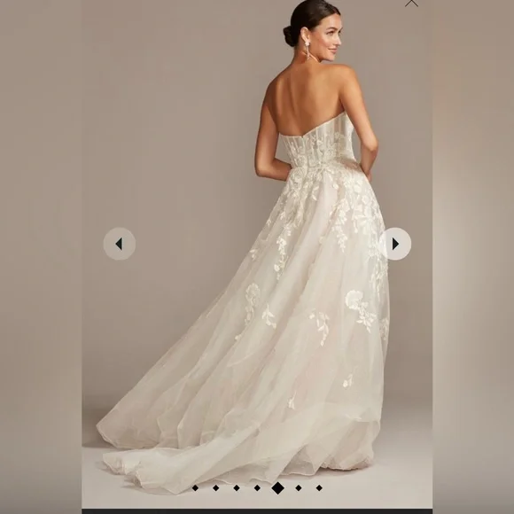 *SOLD* David’s Bridal Galina Signature Wedding Gown NWT - Picture 3 of 12